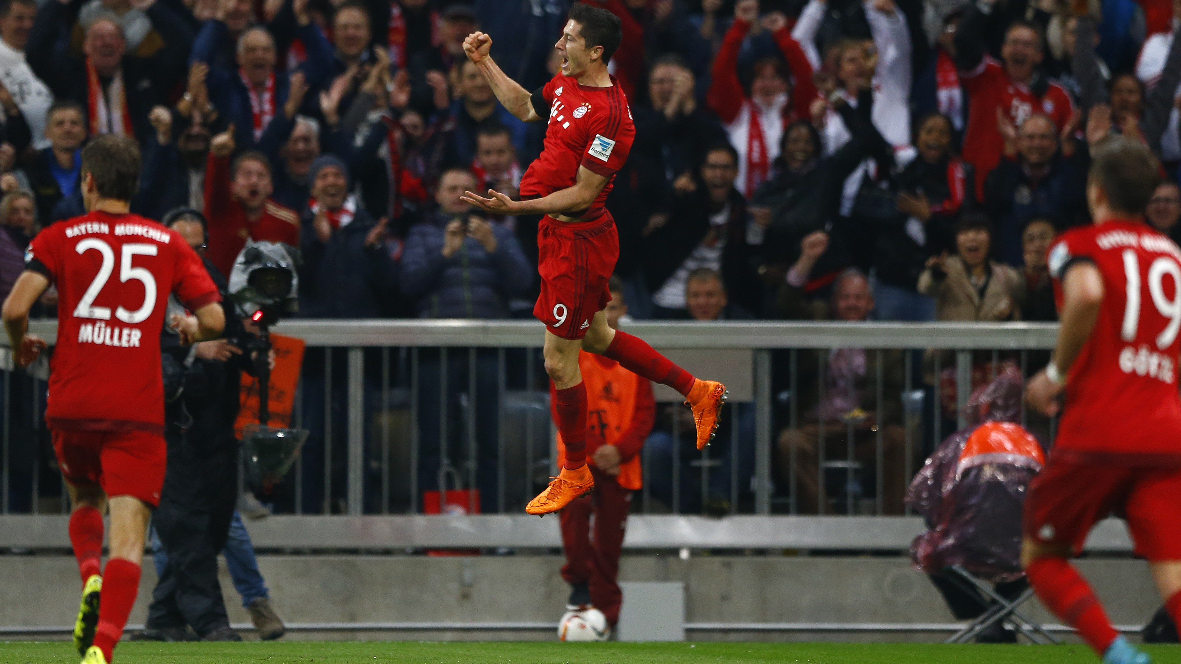Radosť Robert Lewandowski_Bayern
